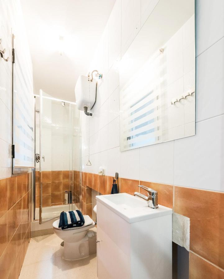Apartamento Living Puerta del Sol Madrid Exterior foto