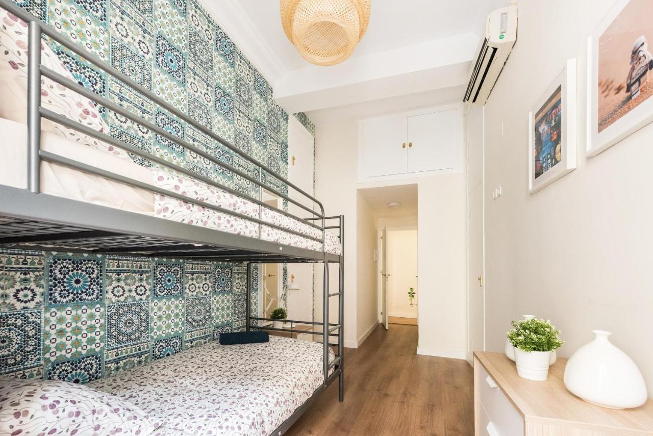 Apartamento Living Puerta del Sol Madrid Exterior foto